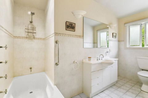 MUS14 - 2 Bedroom Apartment - Muston Street, Mosman - Accommodation Brunswick Heads 1