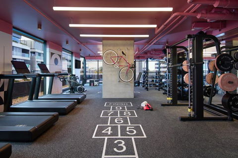 Moxy Sydney Airport - Accommodation Brunswick Heads 3