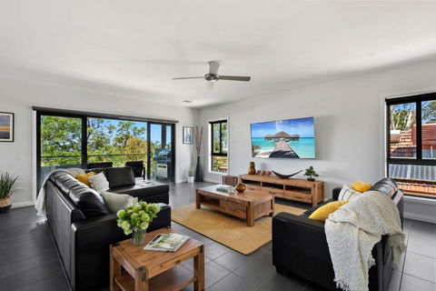 NEW - Sunrise Waters Holiday House - Accommodation Brunswick Heads 2