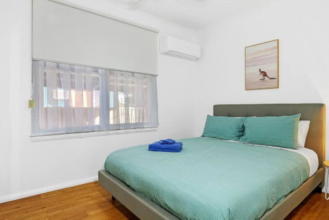 Nth Central 3BR - Split Systems Throughout & Wifi - Accommodation Brunswick Heads 1