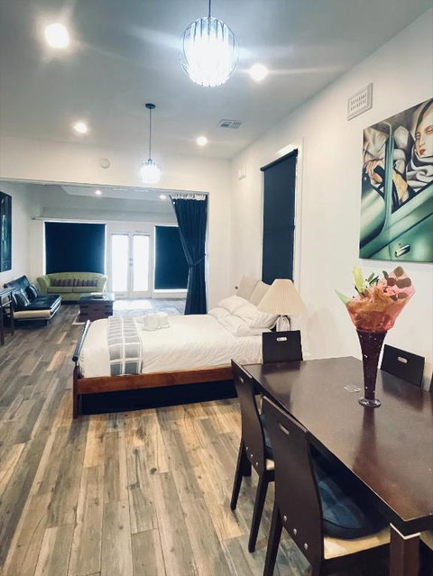 Northcote Spacious Studio - Accommodation Brunswick Heads 0