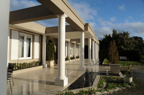 Norwood House Motel & Receptions - Accommodation Brunswick Heads 0
