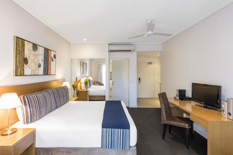 Oaks Broome Hotel - Accommodation Brunswick Heads 3