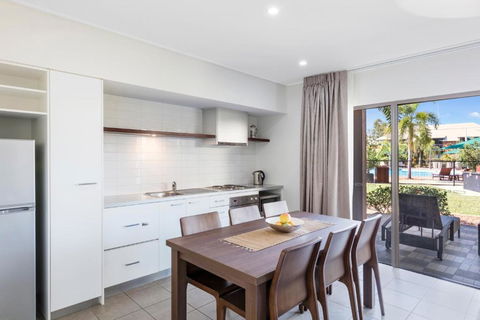 Oaks Cable Beach Resort - Accommodation Brunswick Heads 3