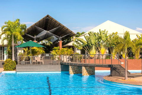 Oaks Cable Beach Resort - Accommodation Brunswick Heads 0