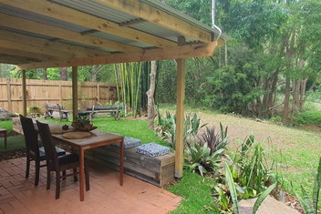 Oasis At Burringbar Waterfront Holiday with Accommodation Brunswick Heads