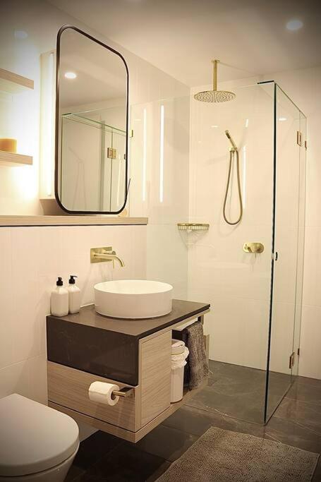 Ocean Apartment Surfers Paradise - Accommodation Brunswick Heads 2