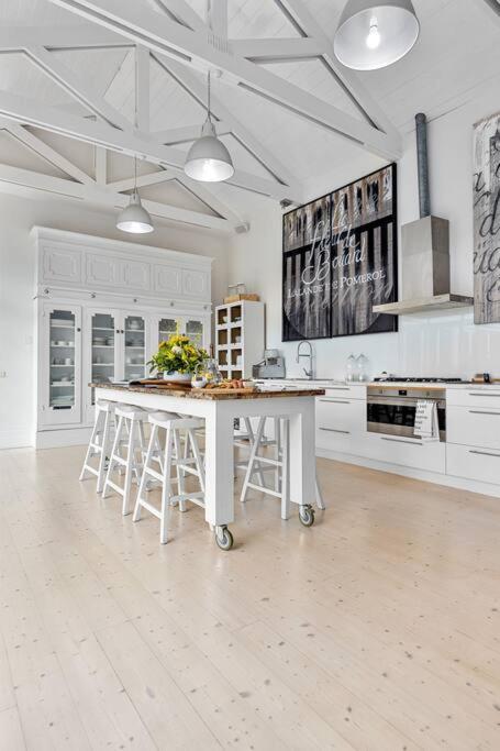 Ocean Beach House Sorrento - Luxury With Heated Pool And Spa - Accommodation Brunswick Heads 2