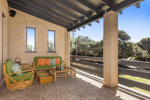 Ocean Close - Spacious Beach House - Accommodation Brunswick Heads 2