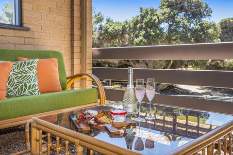 Ocean Close - Spacious Beach House - Accommodation Brunswick Heads 3