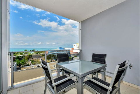 Ocean Outlook - Hip City Pad - Accommodation Brunswick Heads 1