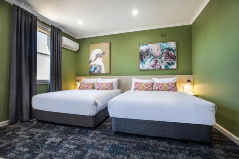 Nightcap At Pritchards Hotel - Accommodation Brunswick Heads 3