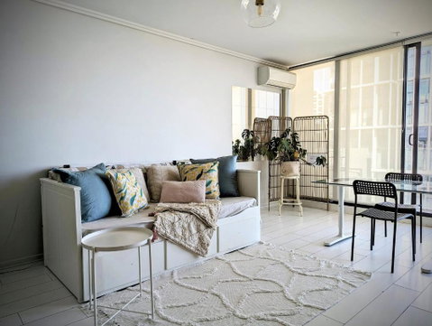 Ocean View Apartment Close To CBD With Indoor Pool. - Accommodation Brunswick Heads 3