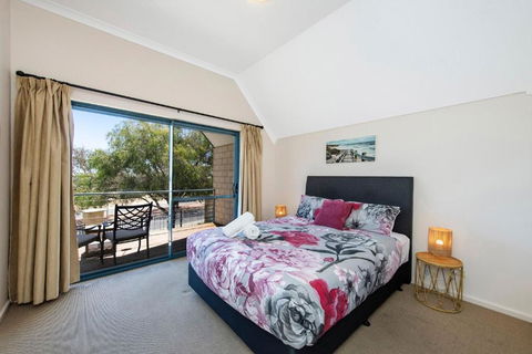 Ocean View Port Geographe - Accommodation Brunswick Heads 1