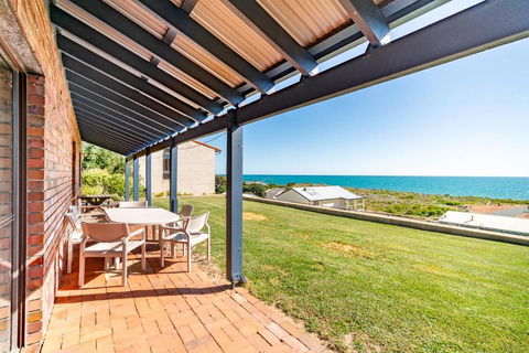 Ocean View Retreat - Best View In Town - Accommodation Brunswick Heads 2