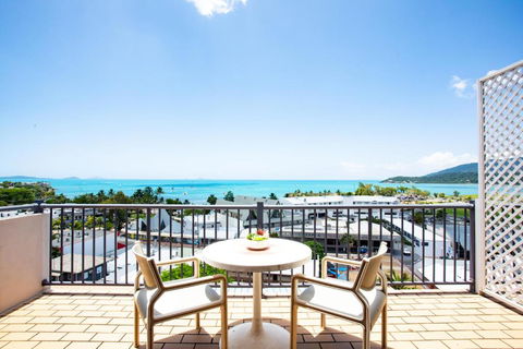 OCEAN VIEWS 10 - Accommodation Brunswick Heads 0