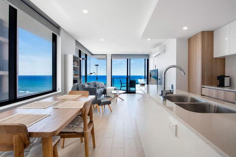 Ocean Views Apartment With Rooftop Pool - CoastHM - Accommodation Brunswick Heads 3
