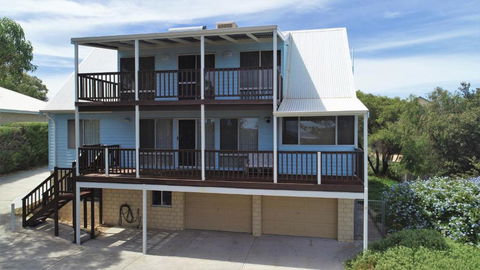 Ocean Vista Large Modern Home With Ocean Views - Accommodation Brunswick Heads 1