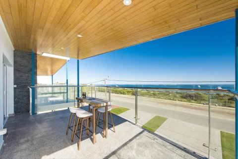 Oceans View - Luxury Apartment With Ocean Views - Accommodation Brunswick Heads 2