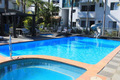 Oceanside Hawks Nest - Accommodation Brunswick Heads 0