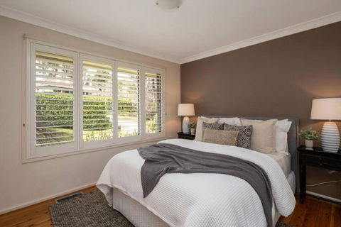 On Queen In Bowral. Walk To Town - Accommodation Brunswick Heads 0