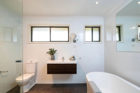 On Queen In Bowral. Walk To Town - Accommodation Brunswick Heads 3
