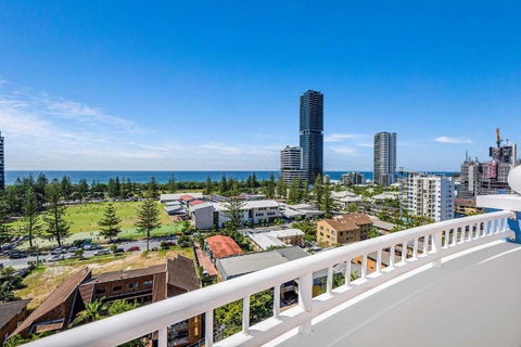 One-Bedroom Escape With Ocean Views - Accommodation Brunswick Heads 1