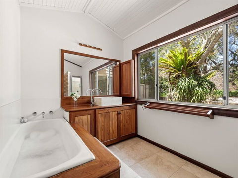 Orchard Homestead Countryside Retreat - Accommodation Brunswick Heads 3