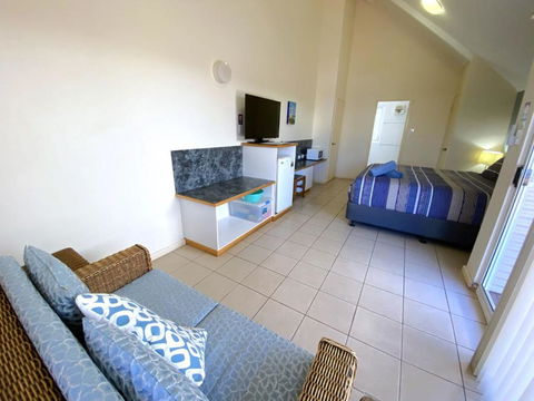 Osprey Holiday Village Unit 201 1 Bedroom - Accommodation Brunswick Heads 2