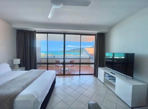 Ocean View Pools And WIFI - Accommodation Brunswick Heads 2