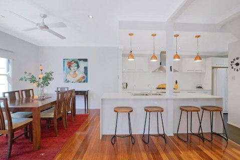 Paddington Cottage - A Classic Queenslander Stay - Accommodation Brunswick Heads 3