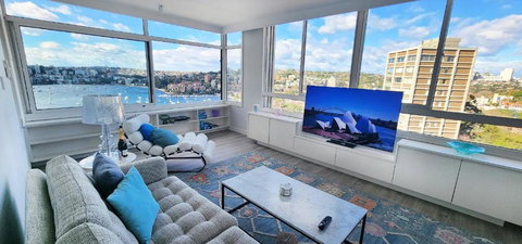 Panoramic Harbour Views And Pool - Accommodation Brunswick Heads 0