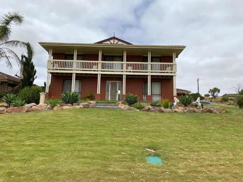 Pelican Retreat - Corporate / Tradie / Family - Accommodation Brunswick Heads 1