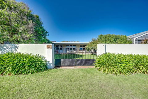 Peaceful Seaside Cottage - Accommodation Brunswick Heads 0
