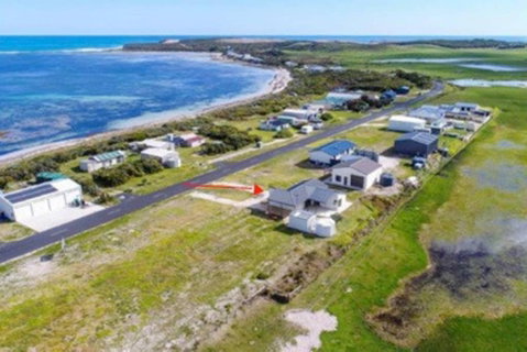 Plovers Rest At Cape Douglas - Accommodation Brunswick Heads 3