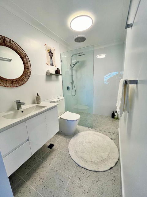 Point Clare - Relax And Unwind - Greenery & Birdsongs - Accommodation Brunswick Heads 2