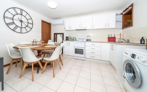 Point Clare - Relax And Unwind - Greenery & Birdsongs - Accommodation Brunswick Heads 3