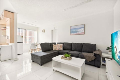 Polished 2-Bed Unit In The Heart Of Parramatta - Accommodation Brunswick Heads 0
