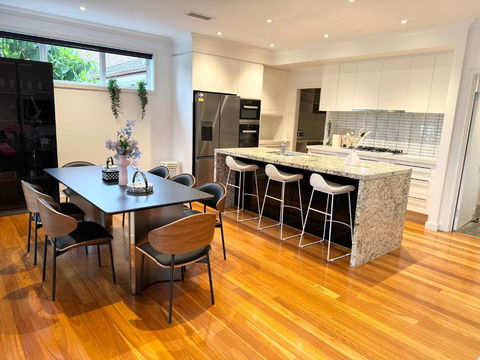 Quite Luxurious House With Pool 220m To Railway Station - Accommodation Brunswick Heads 3