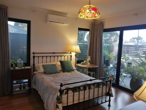 Private & Cosy! Master Bedroom In Perth With Garden View - Accommodation Brunswick Heads 0