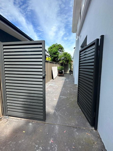 Private, Local Living Studio In Mascot, Airport - Accommodation Brunswick Heads 3