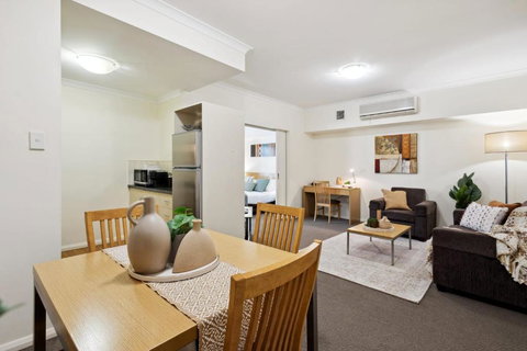 Prized Perth Retreat 1BDR - Accommodation Brunswick Heads 3