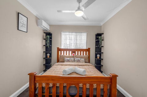Quaint 2 Bedroom Fully Furnished Cottage - Accommodation Brunswick Heads 1
