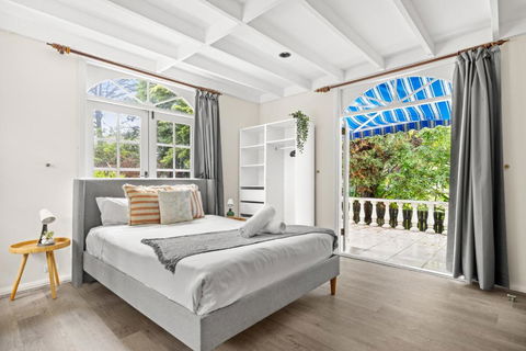 Quaint Queen Room - Convenient Location In Lindfield - Shared Bathroom - Accommodation Brunswick Heads 0