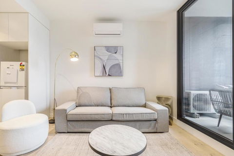 Quaint Stylish Hideout In Trendy South Melbourne - Accommodation Brunswick Heads 1