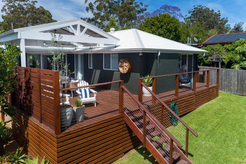 Queenberry Cottage - Jacuzzi, Village Location & 10 Mins To Beach - Accommodation Brunswick Heads 2