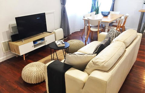 Quick Stroll To The City - Accommodation Brunswick Heads 3