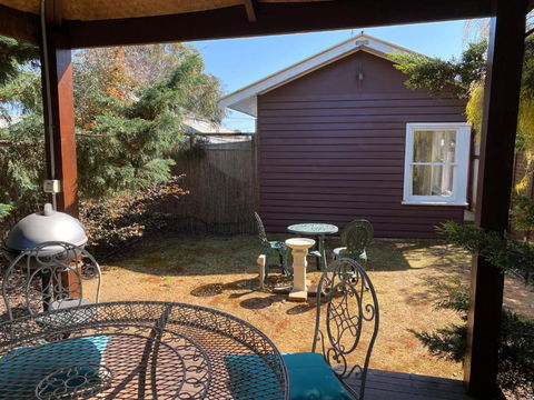R&R Blue Diamond Luxury Studio Maryborough, Vic - Accommodation Brunswick Heads 0