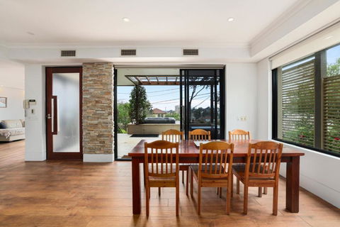 Ra Wonga - Queenscliff Beach House - Accommodation Brunswick Heads 1