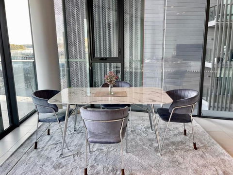 RARE Luxury Waterfront Living - Accommodation Brunswick Heads 3